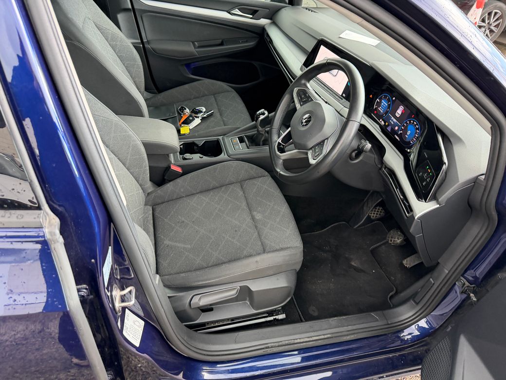 2022 Volkswagen Golf