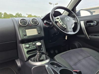 2013 Nissan Qashqai +2