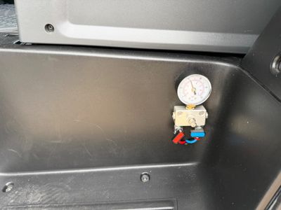 2013 SWIFT ESCAPE 696 R.H.D 