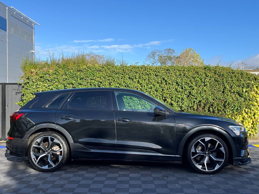 2021 Audi e-tron