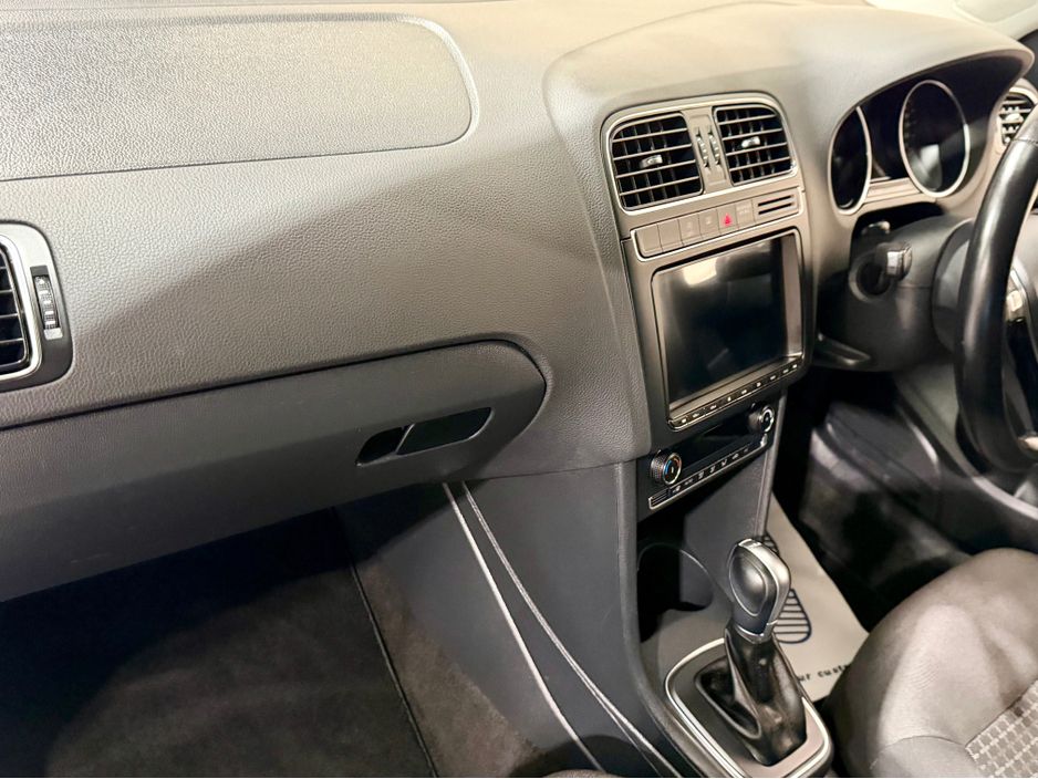 2017 Volkswagen Polo