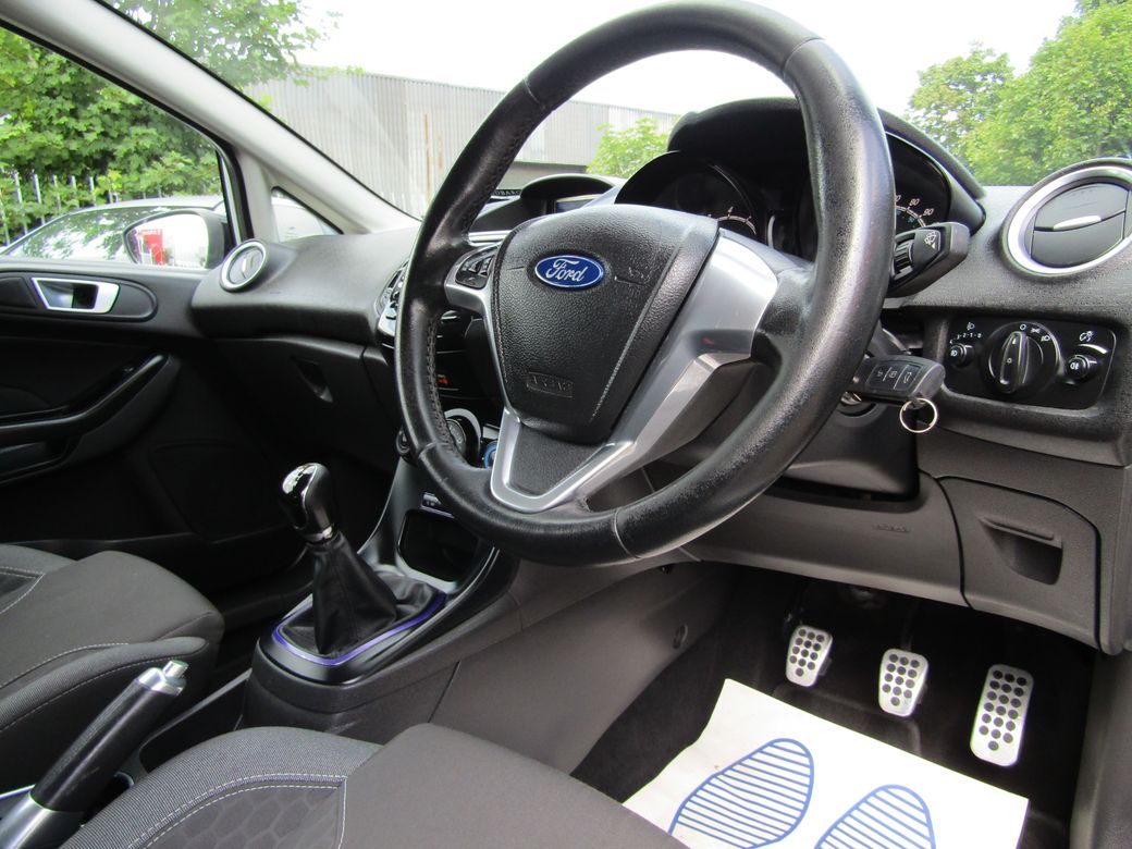 2013 Ford Fiesta