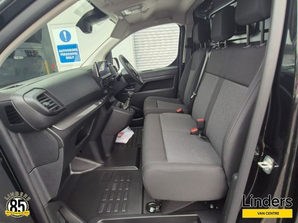 2025 Opel Vivaro