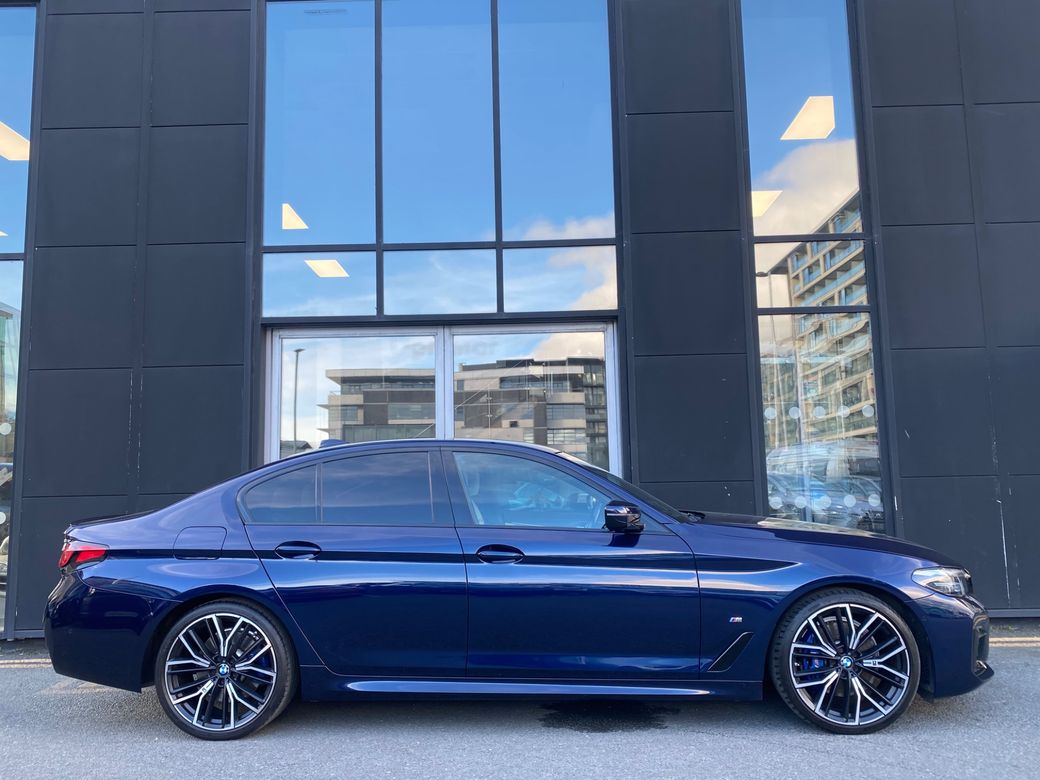 2022 BMW 5 Series