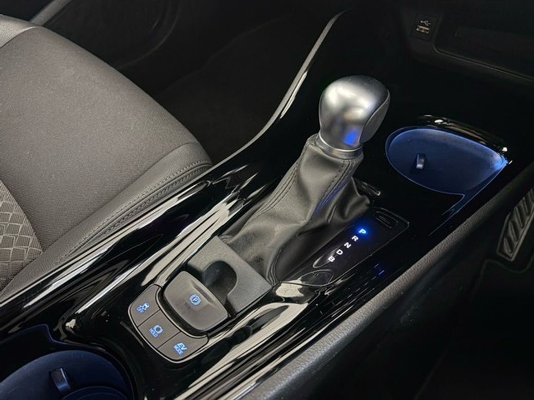 2023 Toyota C-HR