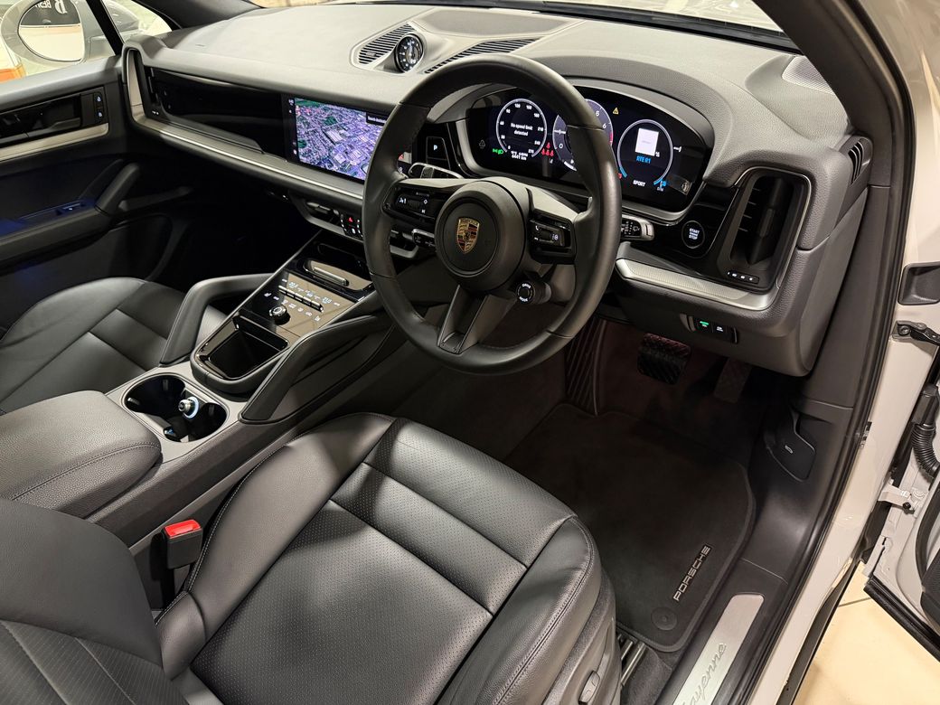 2025 Porsche Cayenne