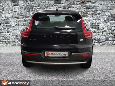 2023 Volvo XC40