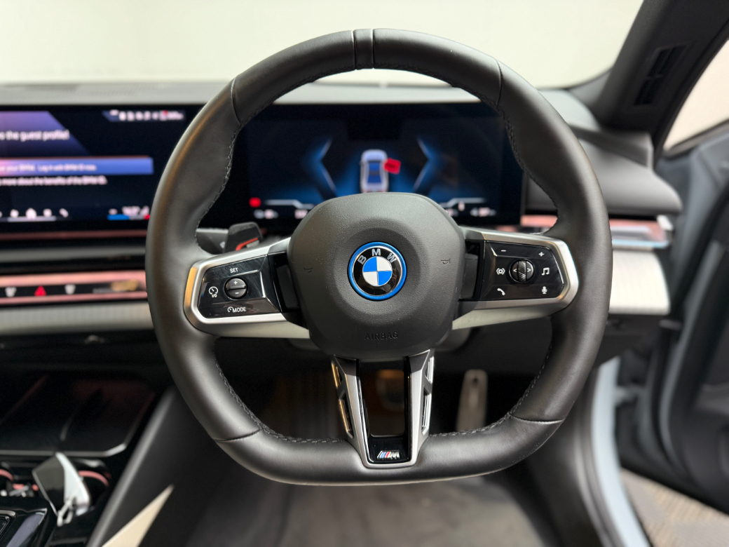 2024 BMW i5