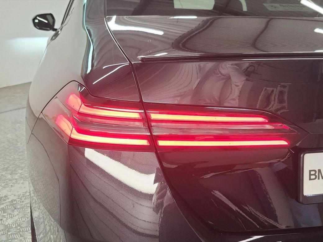 2025 BMW 5 Series