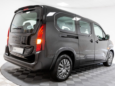 2025 Peugeot Rifter