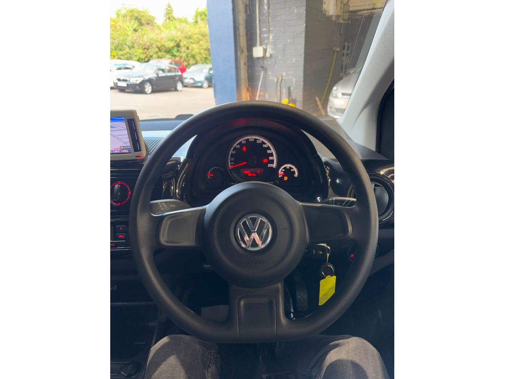 2013 Volkswagen up!