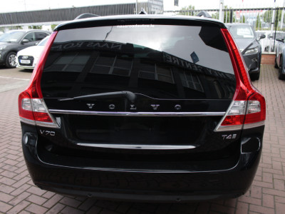 2016 Volvo V70