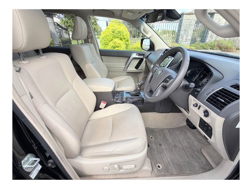 2023 Toyota Landcruiser