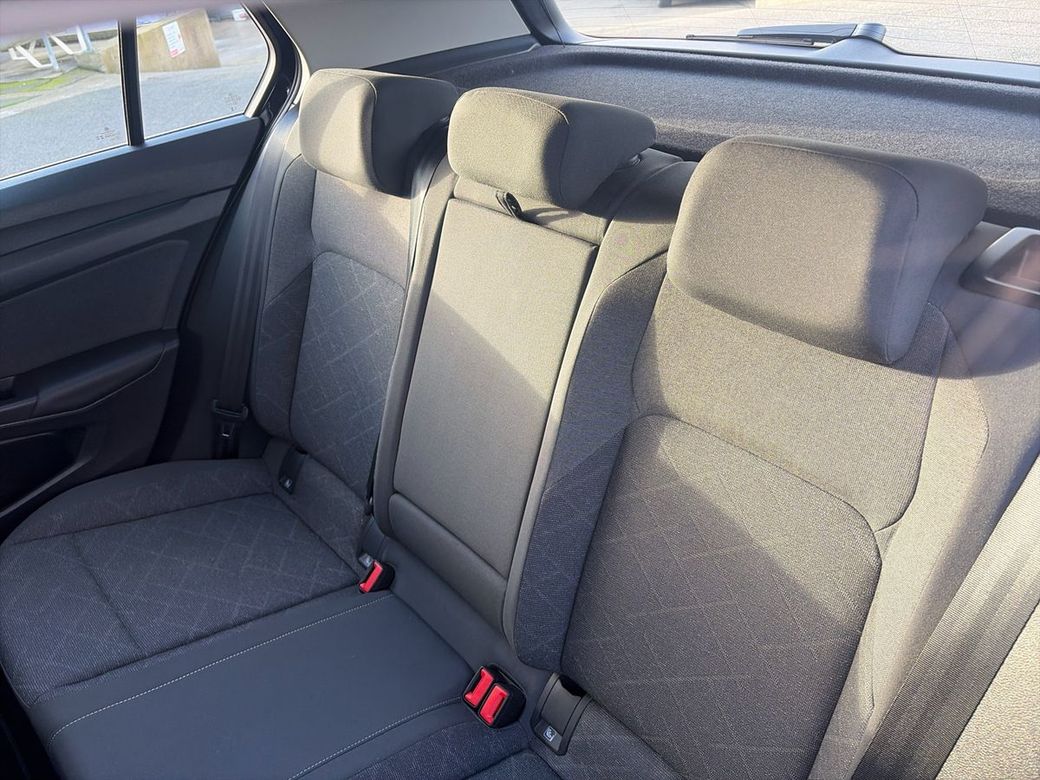 2024 Volkswagen Golf