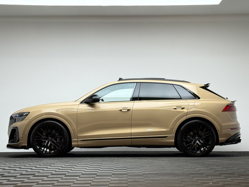 2025 Audi Q8