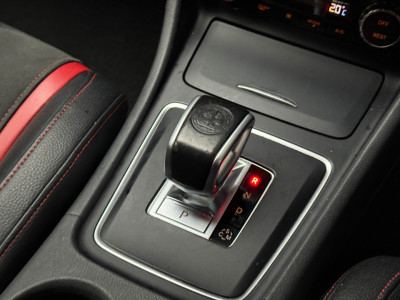 2015 Mercedes-Benz GLA Class