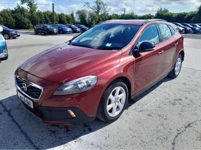 2015 Volvo V40
