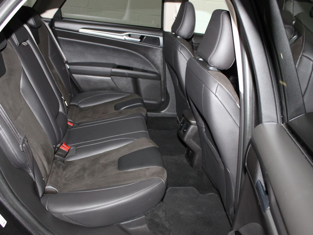 2017 Ford Mondeo
