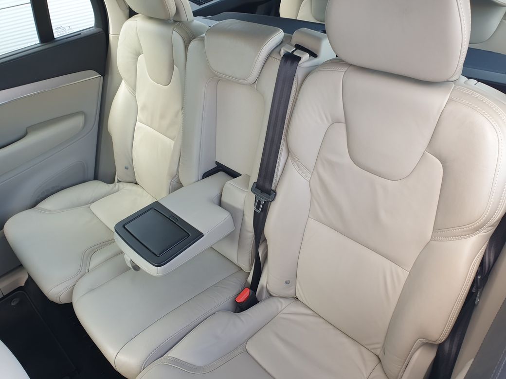 2016 Volvo XC90