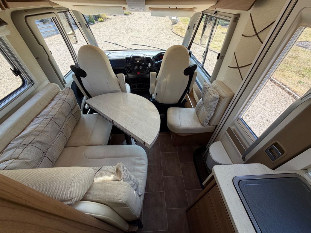 2016 BURSTNER  VISEO i720 G R.H.D AUTO 