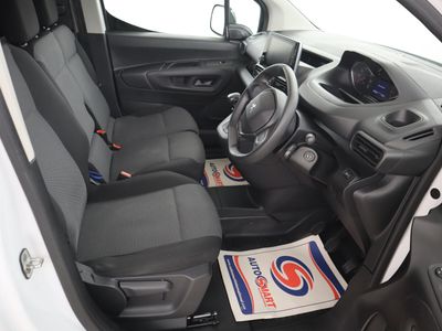 2022 Peugeot Partner
