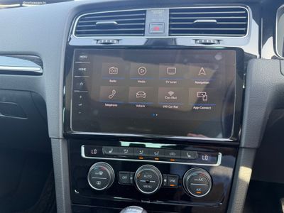 2018 Volkswagen Golf