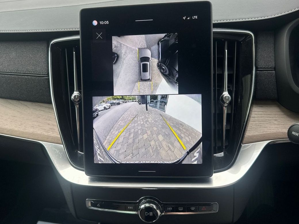 2025 Volvo XC90