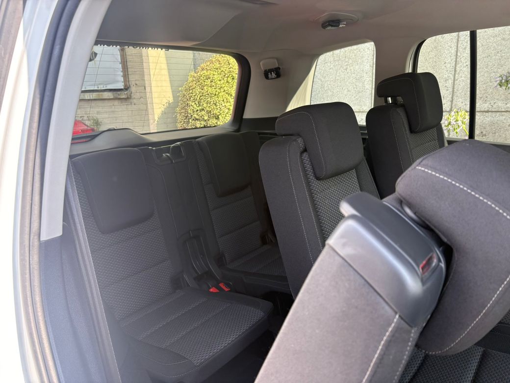 2016 Volkswagen Touran