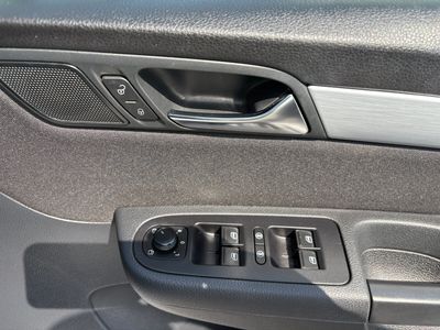 2018 Volkswagen Touran