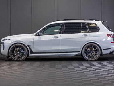 2023 BMW X7