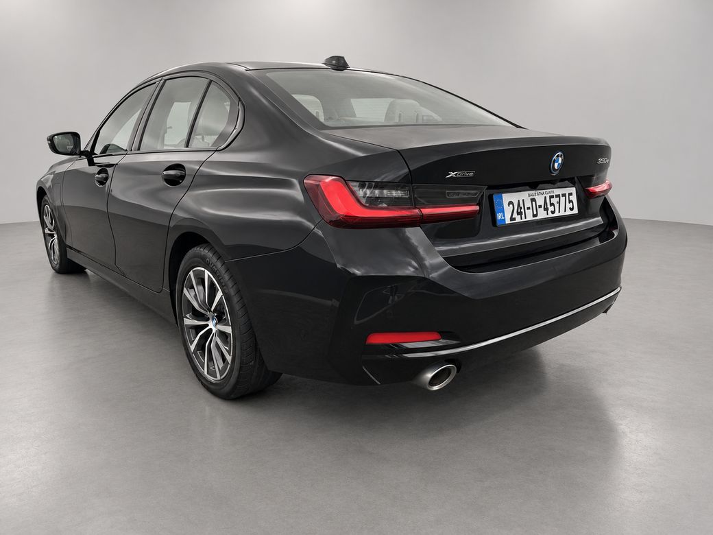 2024 BMW 330