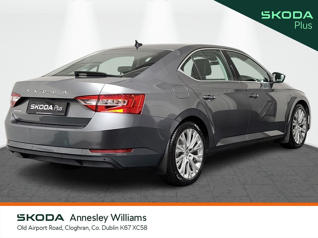 2022 Skoda Superb