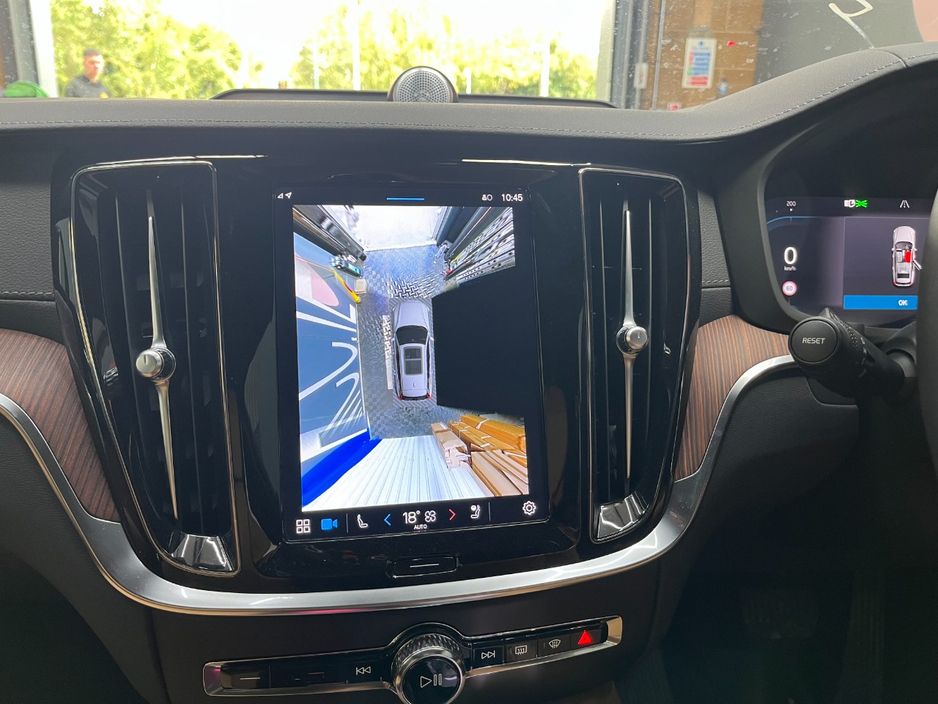 2024 Volvo V60