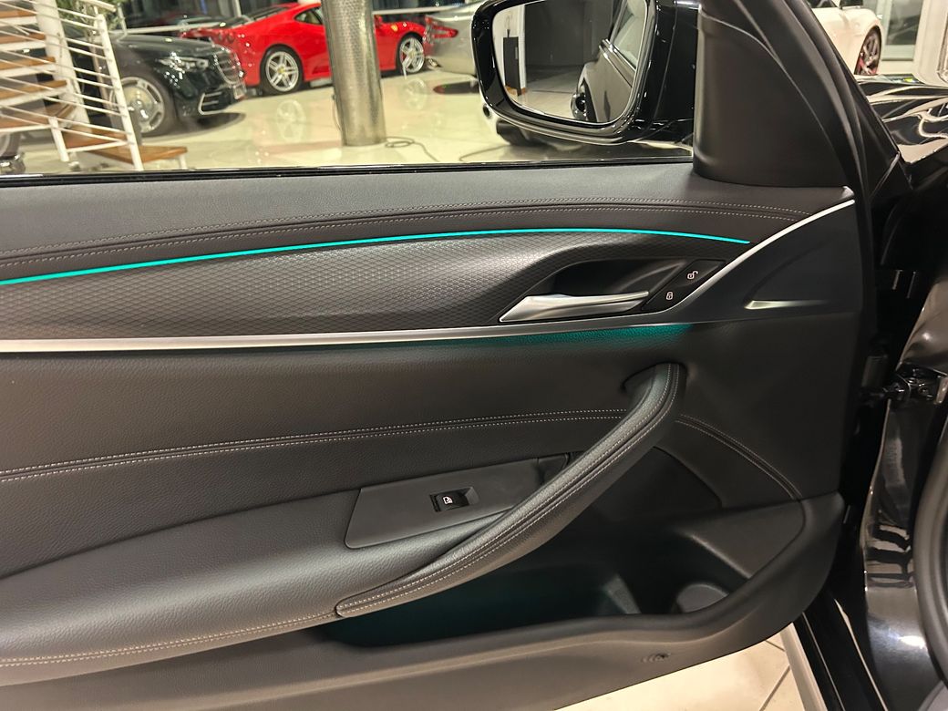 2021 BMW 5 Series