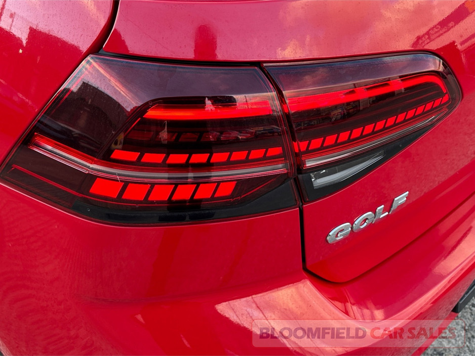 2018 Volkswagen Golf