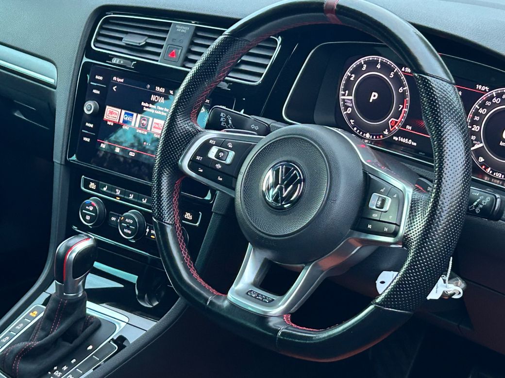 2019 Volkswagen Golf