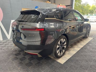 2022 BMW iX