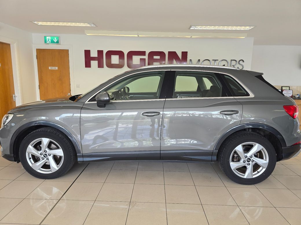 2021 Audi Q3