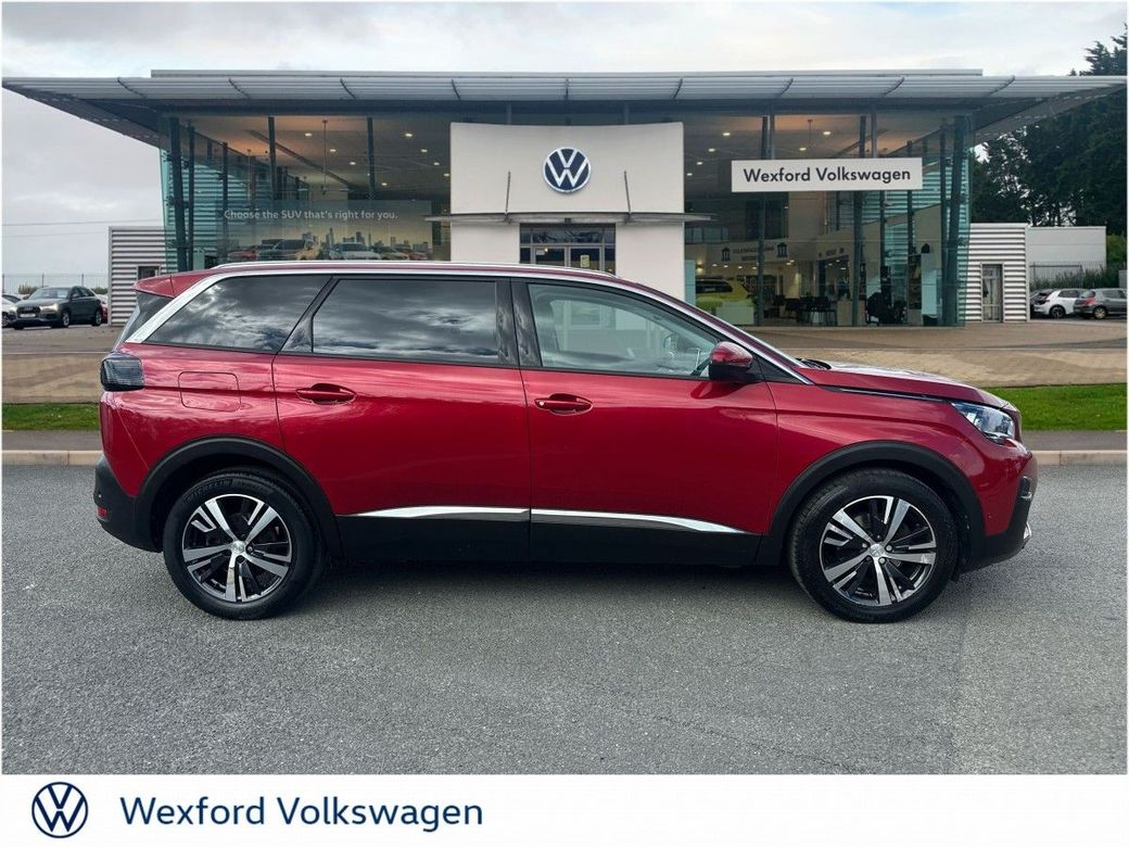 2020 Peugeot 5008