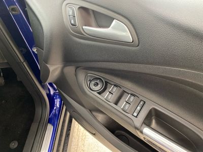 2018 Ford Grand C-Max