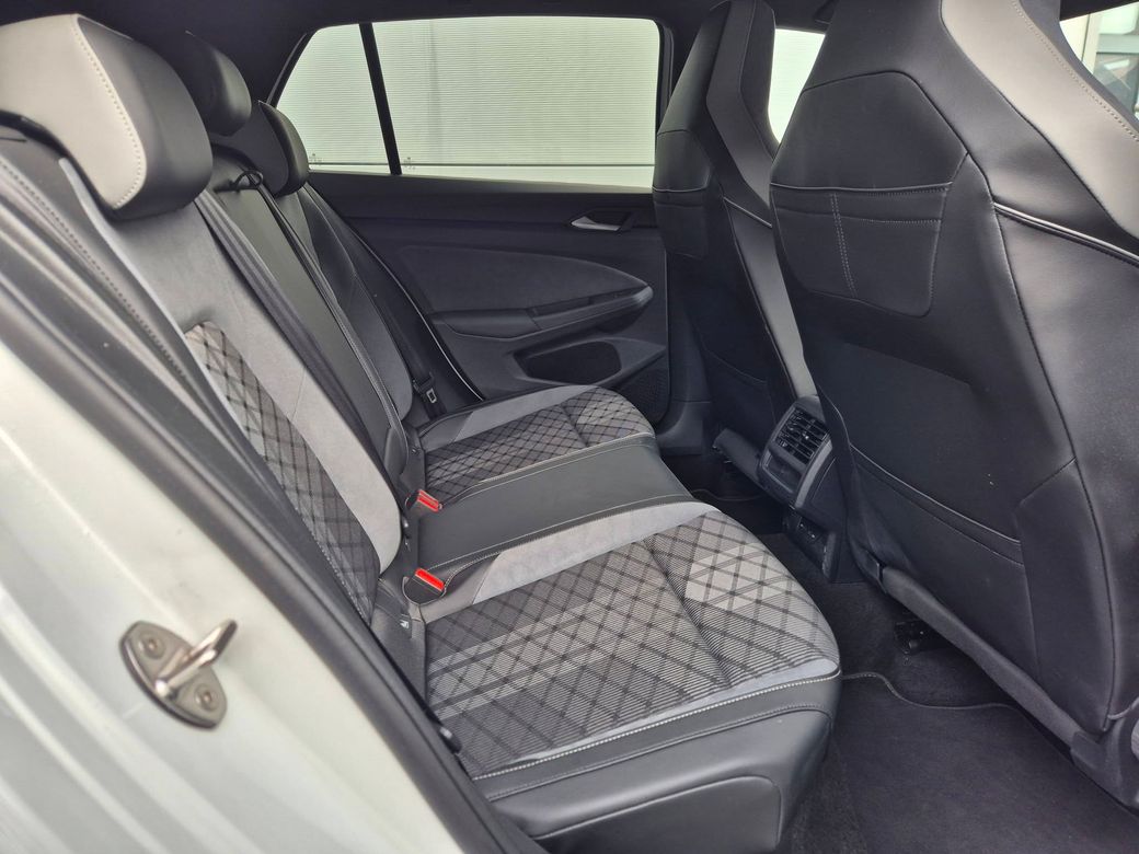 2024 Volkswagen Golf