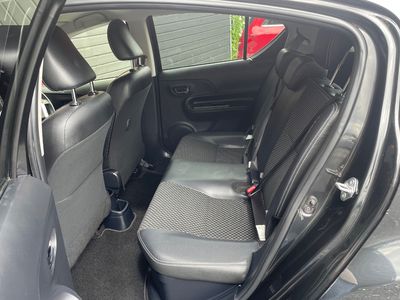 2016 Toyota Aqua