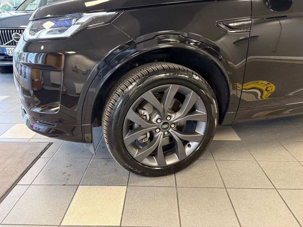 2023 Land Rover Discovery