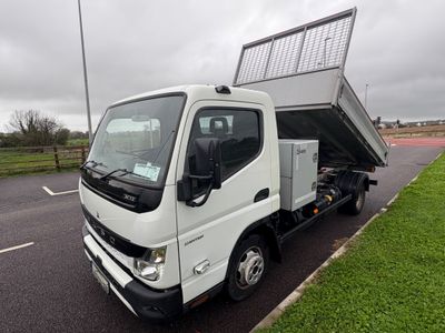 2023 Mitsubishi Canter