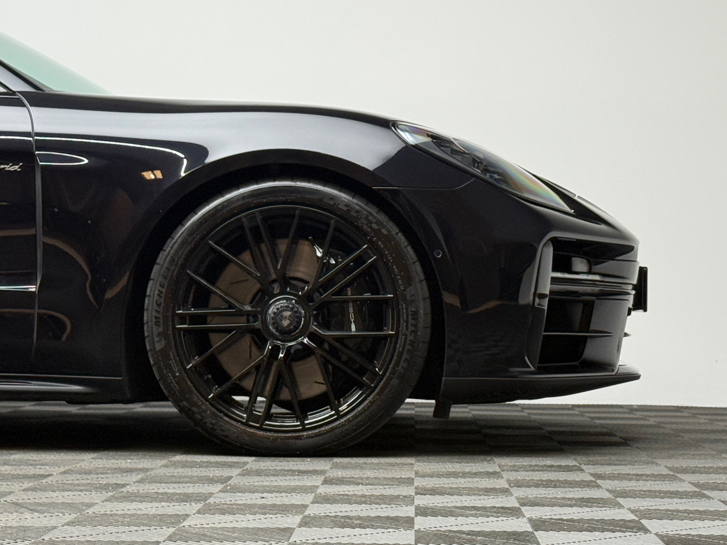 2025 Porsche Panamera