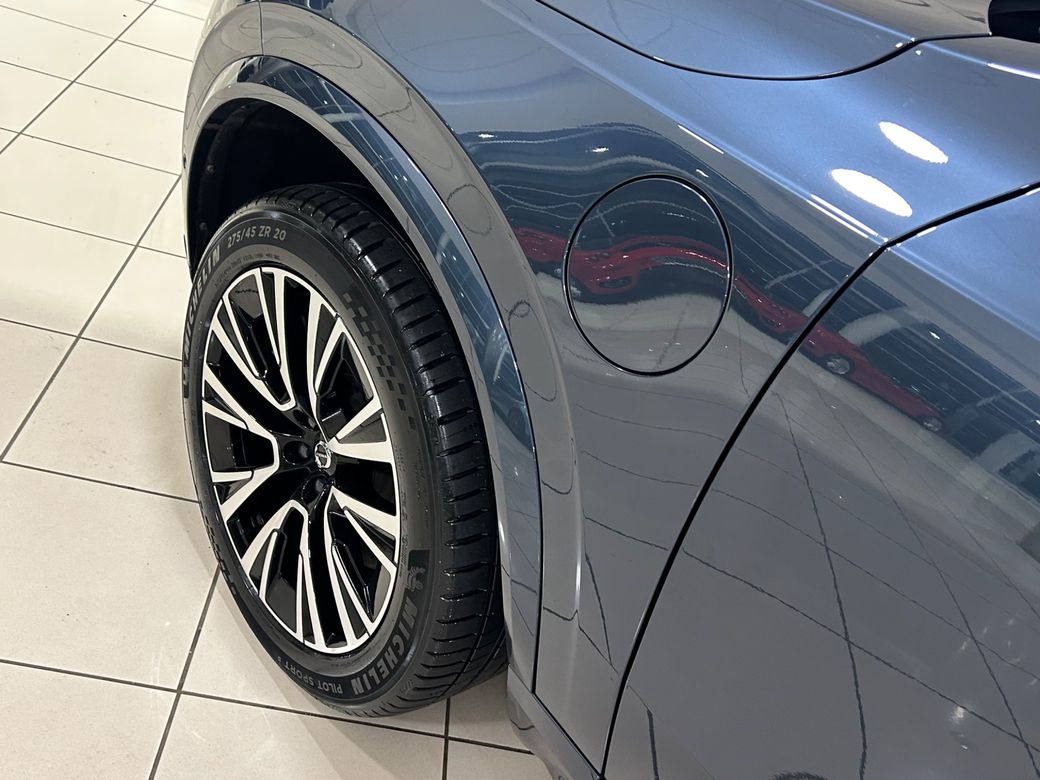 2023 Volvo XC90