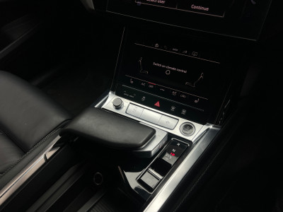 2022 Audi e-tron
