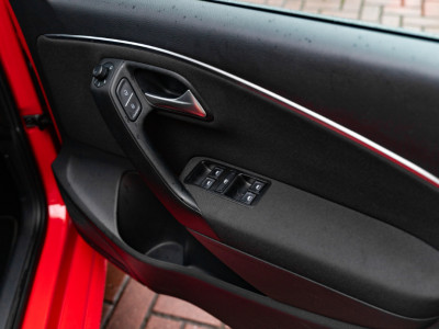 2016 Volkswagen Polo