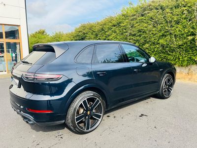 2022 Porsche Cayenne