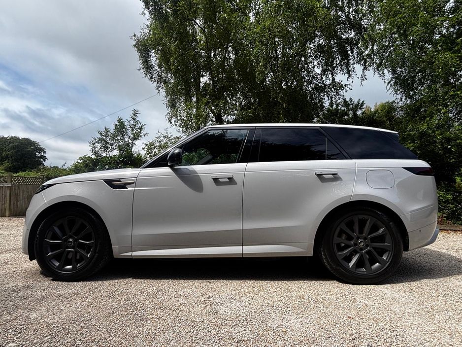 2024 Land Rover Range Rover Sport